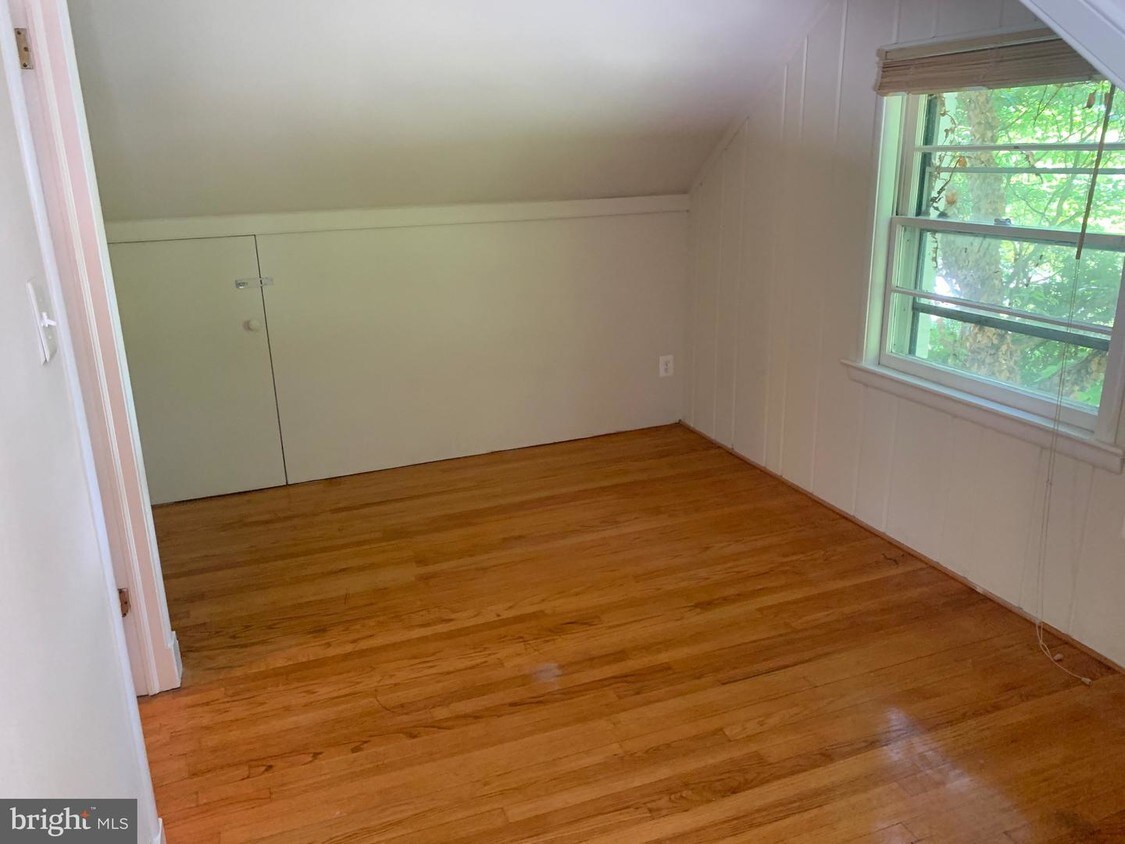Foto principal - 5110 Westridge Rd