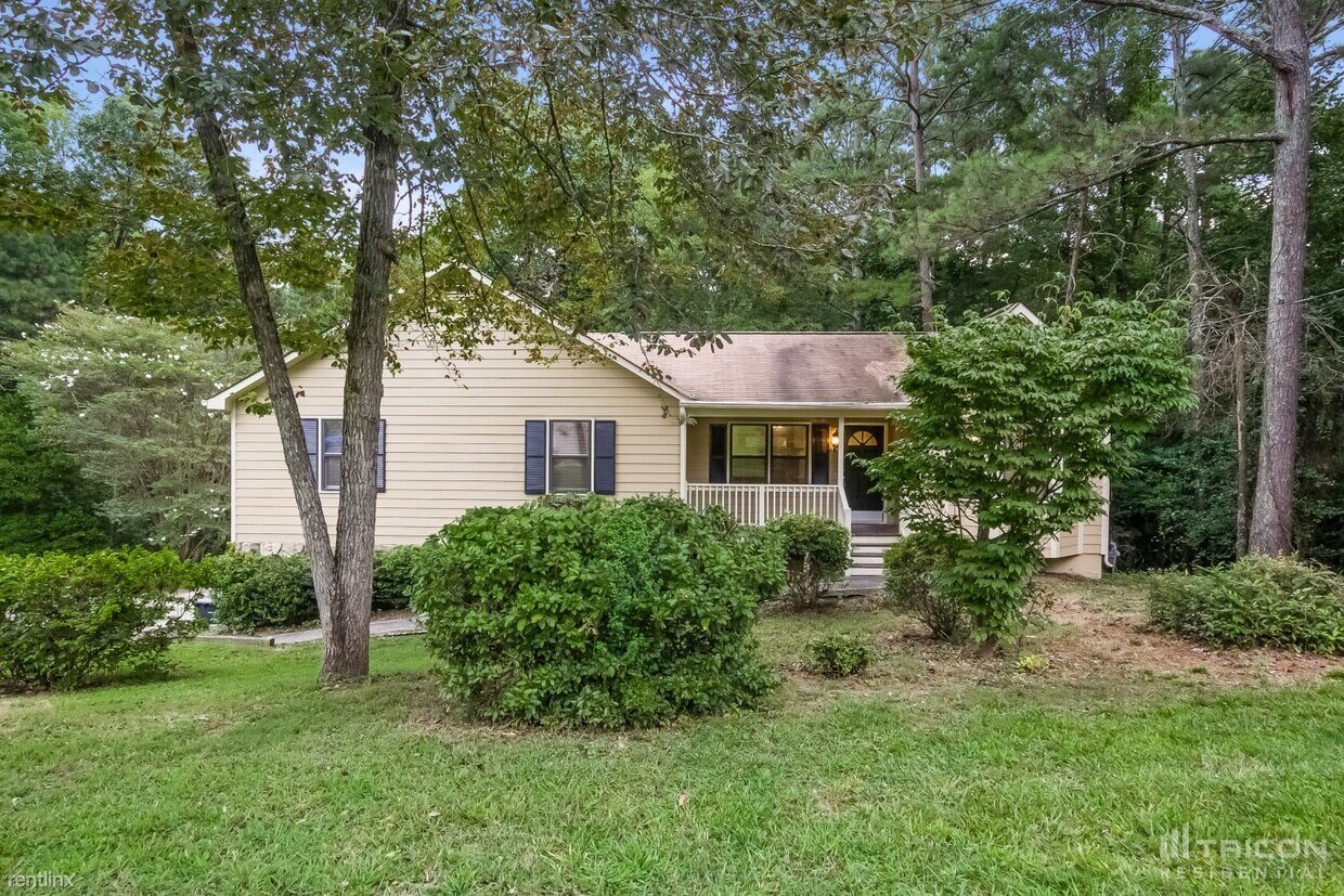 Primary Photo - 143 Aspen Ct