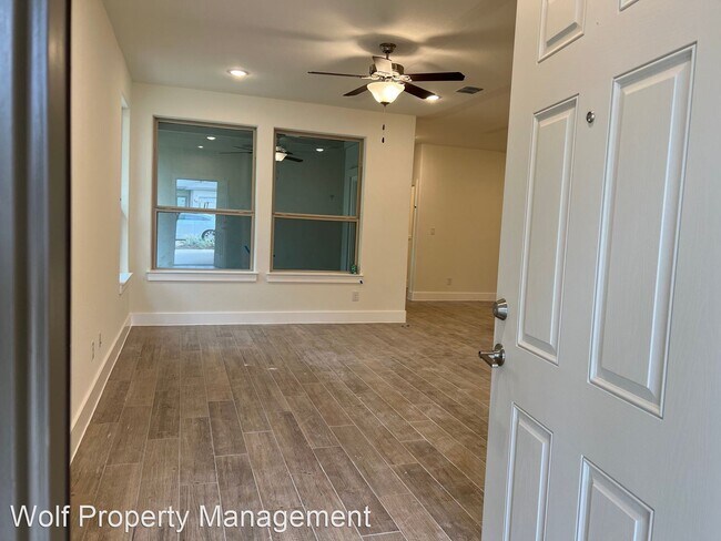 Foto del edificio - 3 br, 2 bath House - 462 Parkline Drive