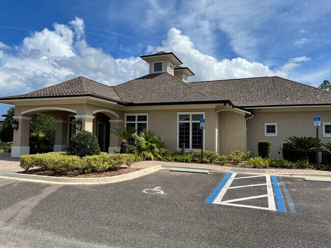 Building Photo - 75223 Bridgewater Dr