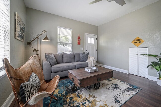 Foto del edificio - 2501 W North B St