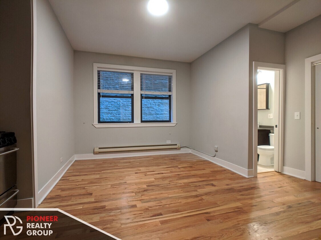 4552 N Damen Ave Unit 102, Chicago, IL 60625 Apartments in Chicago