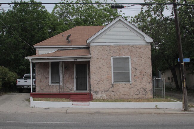 Building Photo - 1811 N Colorado St