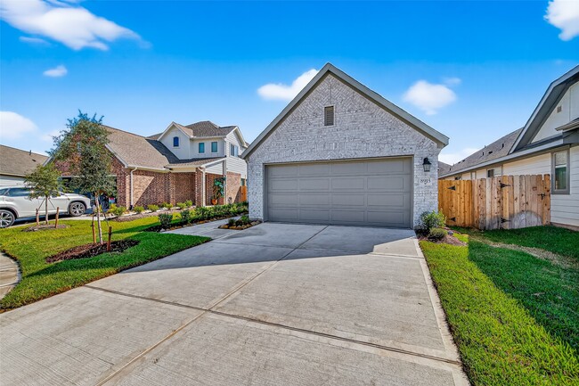 Foto del edificio - 8915 Field Daisy Ct