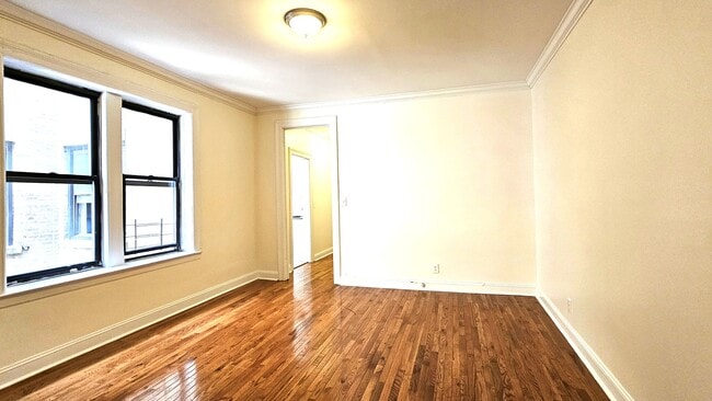 Building Photo - 106 Fort Washington Ave