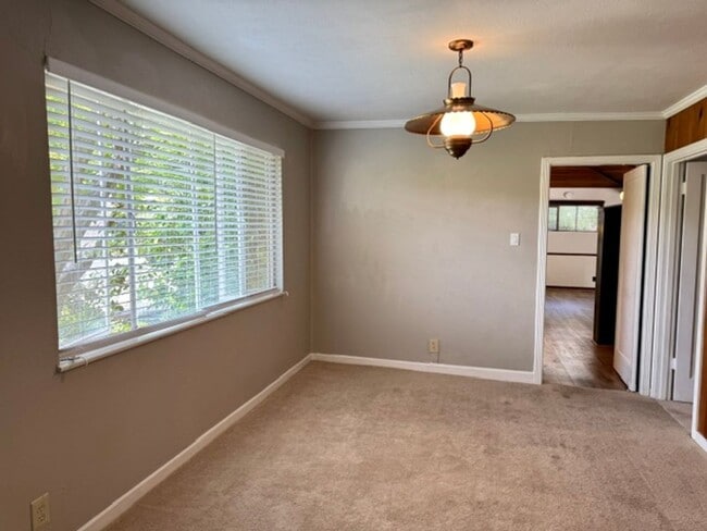 Building Photo - Charming single level 3 bedroom 2 bath Lafayette home now available for move in!
