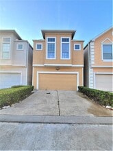 Building Photo - 10347 Panther Point Dr