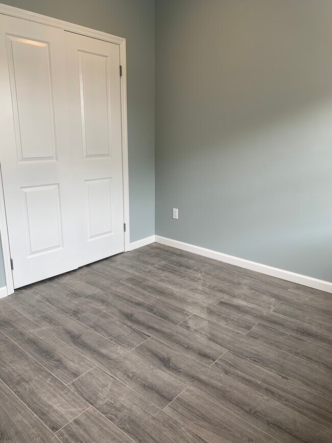 Bedroom 1 - 1484 E 8th St