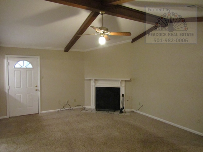Building Photo - 6402 Lakewood Dr