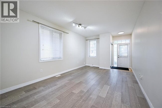 Building Photo - 26 Springstead Ave