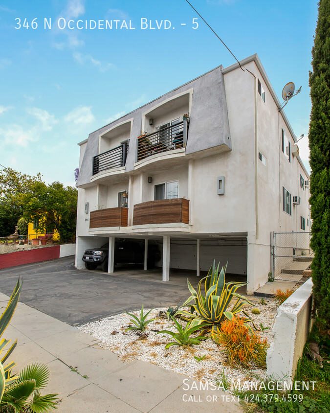Primary Photo - Cozy Studio/1ba Unit in Silverlake with Ba...