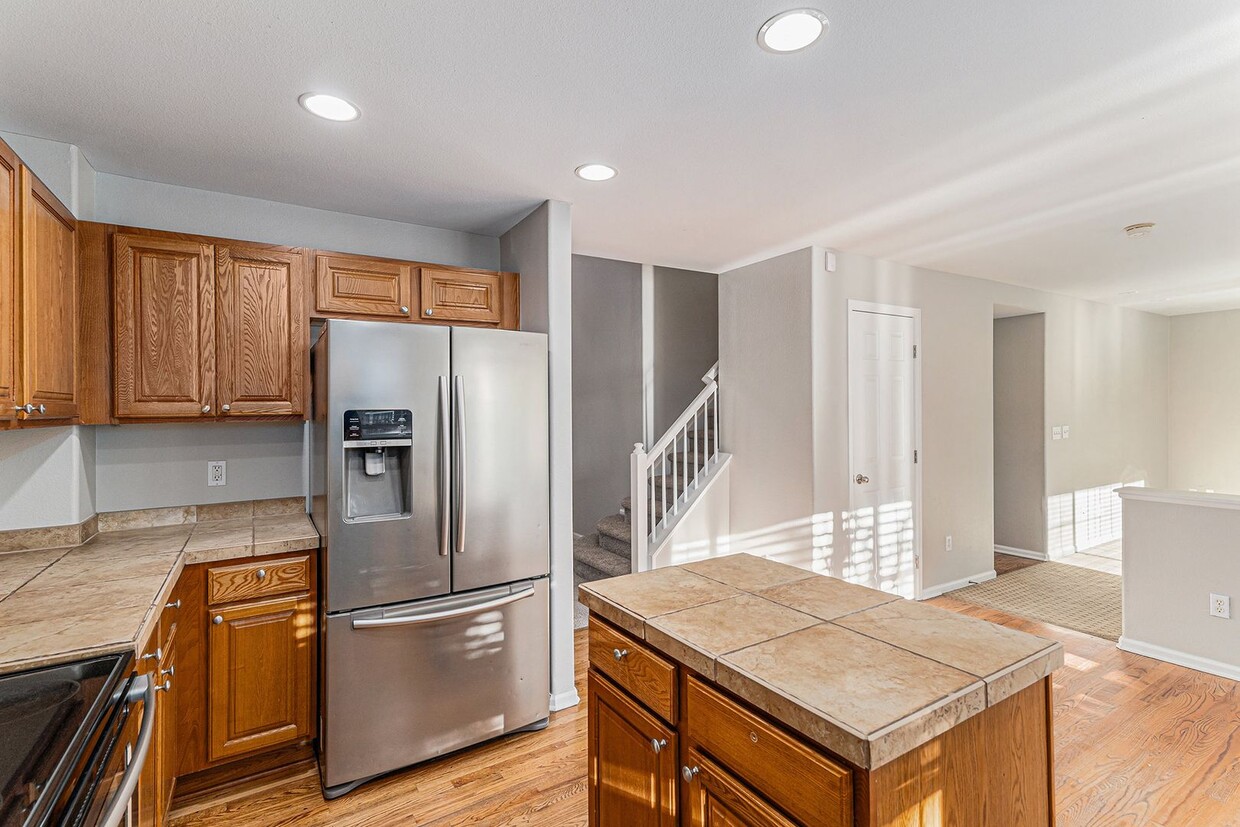 Single family 4 bed 3 bath for rent - Single family 4 bed 3 bath for rent