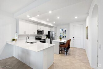 Building Photo - 5715 Double Eagle Cir