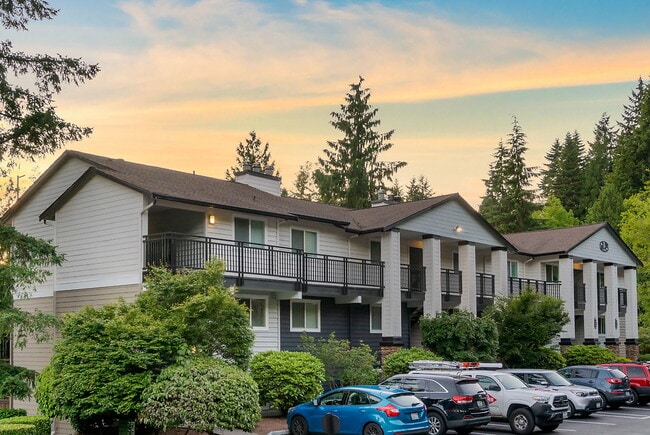 Building Photo - Laurels at Mill Creek