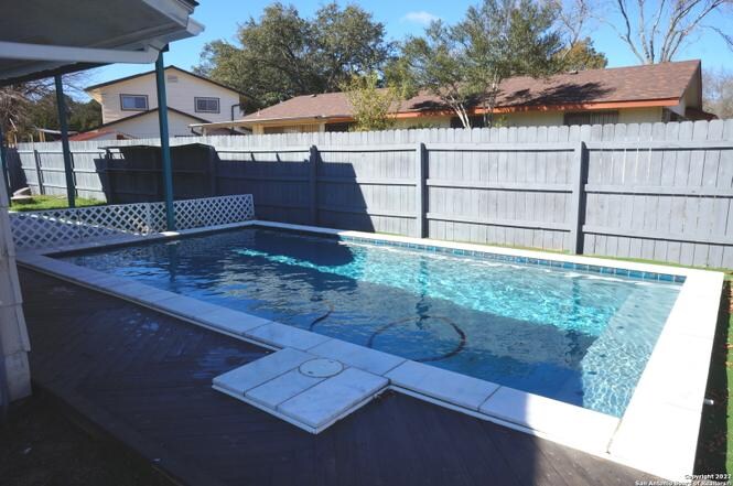 Foto principal - 6611 Woodford