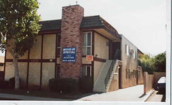 Foto del edificio - 14216 Erwin St