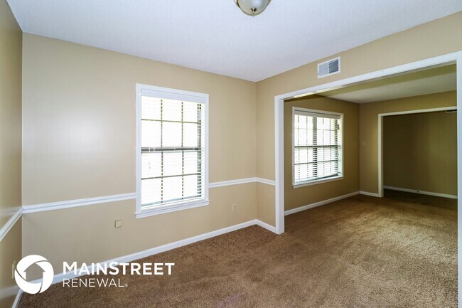 Foto del edificio - 3048 Ingleside Dr