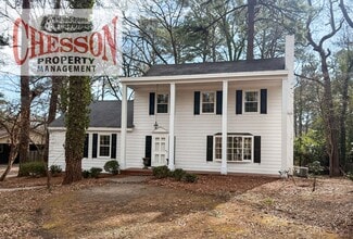 Building Photo - 1121 Forest Hills Rd NW