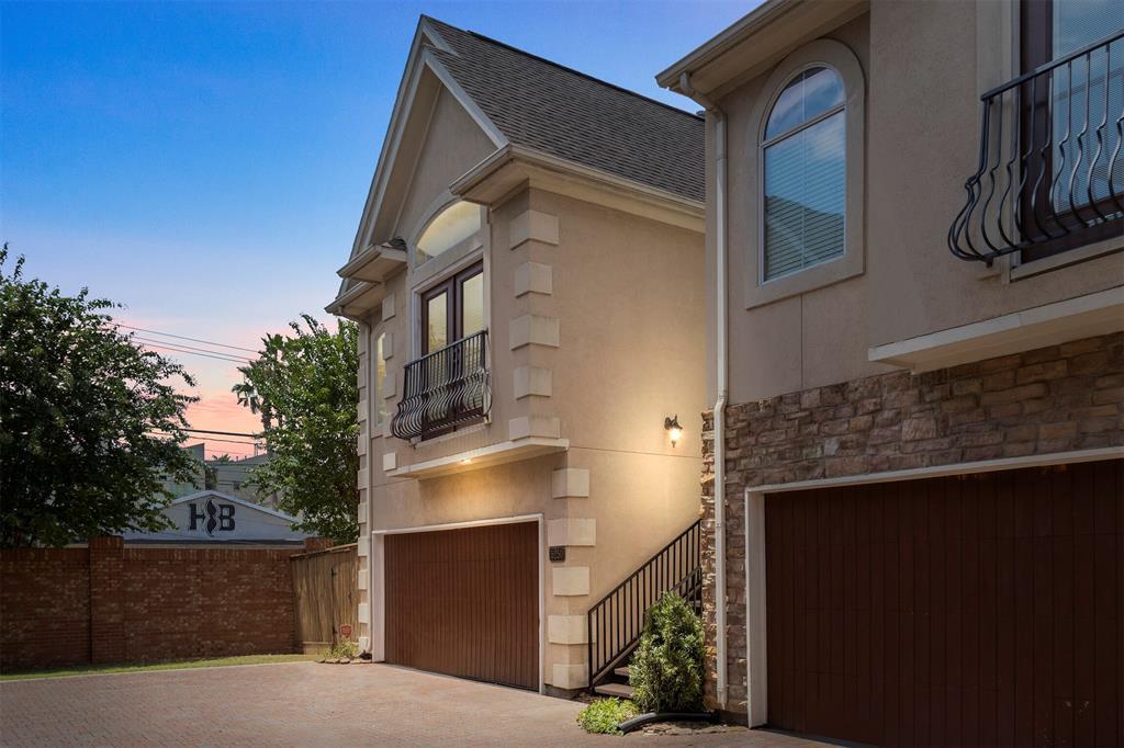 5250 Washington Ave, Houston, TX 77007 House Rental in Houston, TX