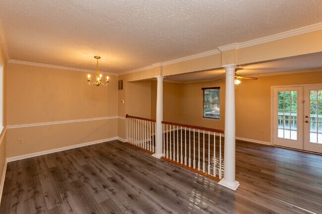 Foto del edificio - 3 BR, 2.5 BA Townhome in North Stafford