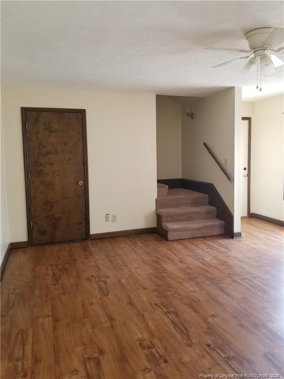 Foto del edificio - 2401 Oak St