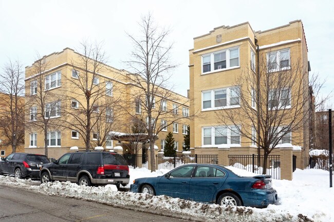 Foto del edificio - 4951-4957 N Sawyer Ave