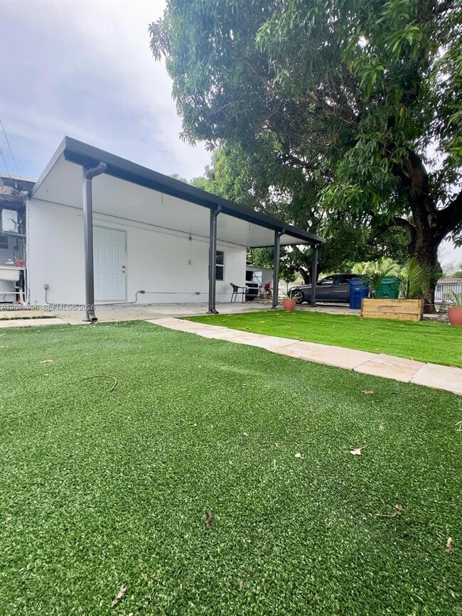 Building Photo - 9947 NW 22nd Ave