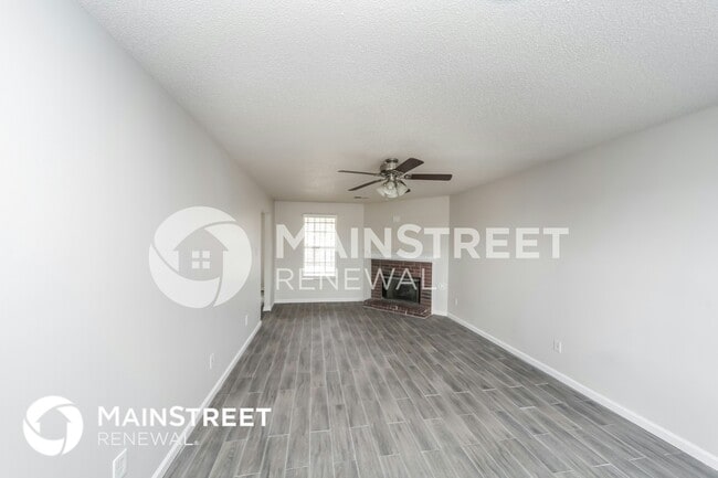Building Photo - 4560 Cedar Ridge Cove