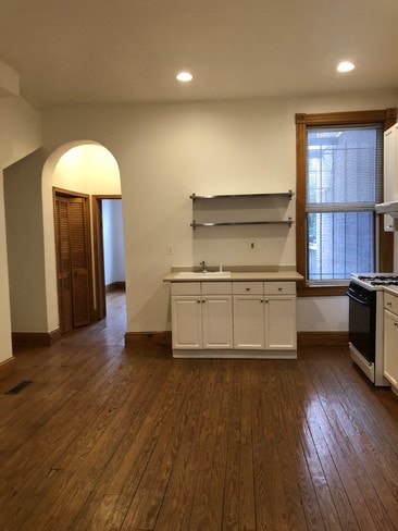 Entry into kitchen from Living Room - 1115 6th St NW