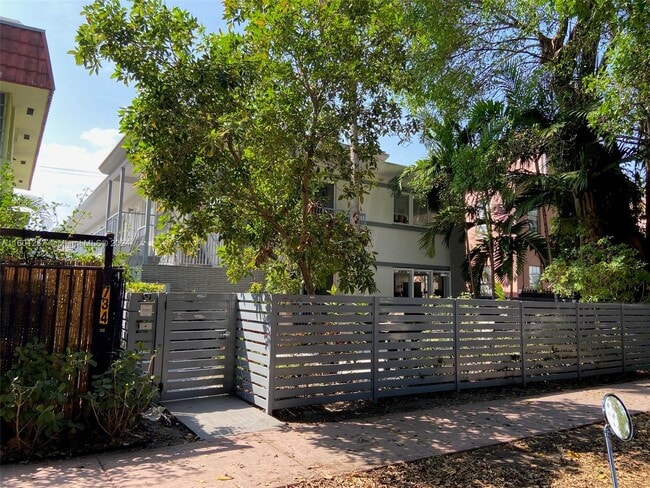 Building Photo - 740 Meridian Ave