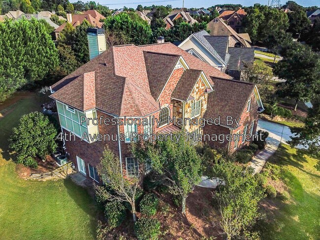 Building Photo - 2670 Trailing Ivy Way NE