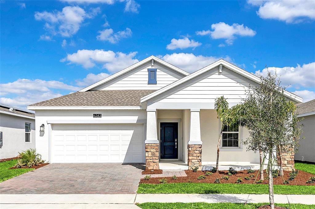 Foto principal - 6243 Lakepine St