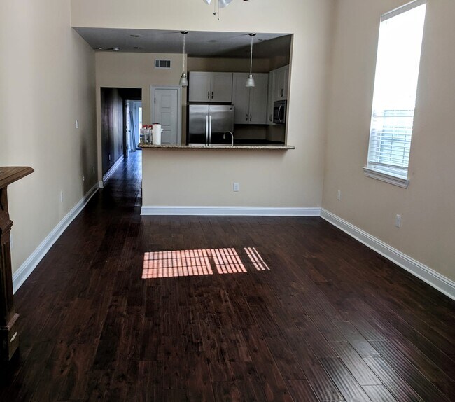 Foto del edificio - 3522 Baronne St