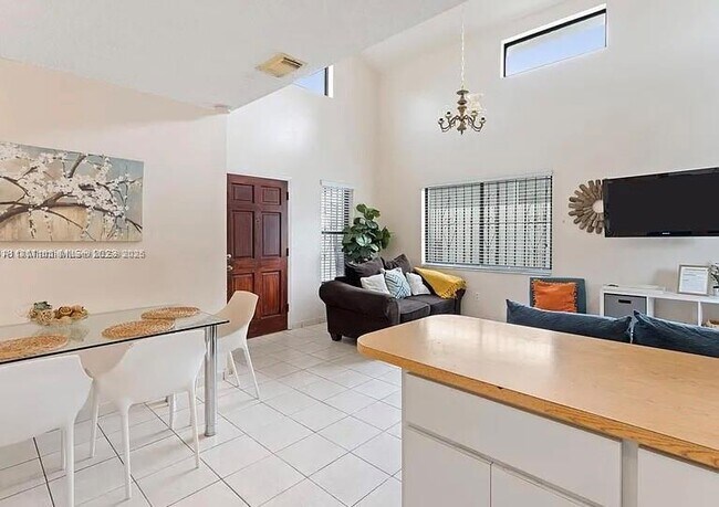 Foto del edificio - 1160 SW 9th St