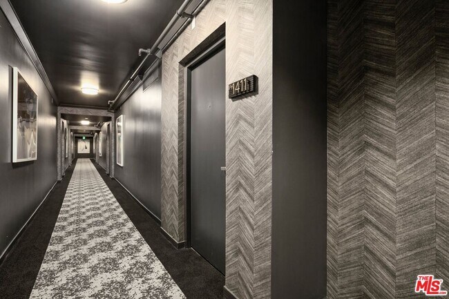 Foto del edificio - 3458 W 7th St