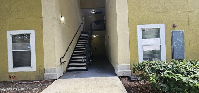 Foto del edificio - 3690 Kirkpatrick Cir