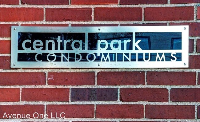 Foto del edificio - 1 br, 1 bath House - 4405 SW Alaska St., #203