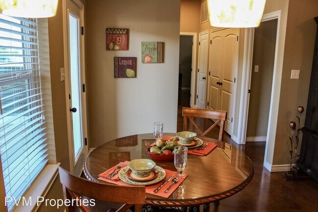 Foto del edificio - 302 Old Osage Rd