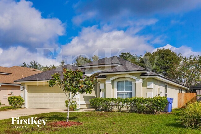 Building Photo - 2424 Willowbend Dr