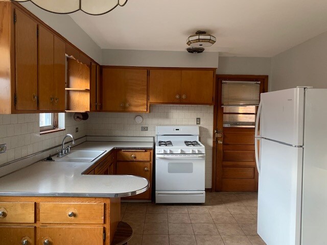Foto del edificio - 5859 N Elston Ave
