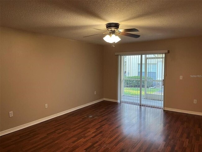 Building Photo - 10964 Keys Gate Dr