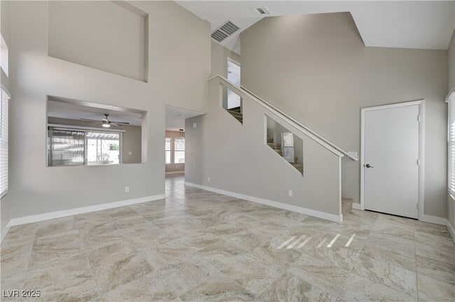 Foto del edificio - 170 Mirador St