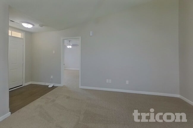 Building Photo - 6129 Whispering Brook Ct