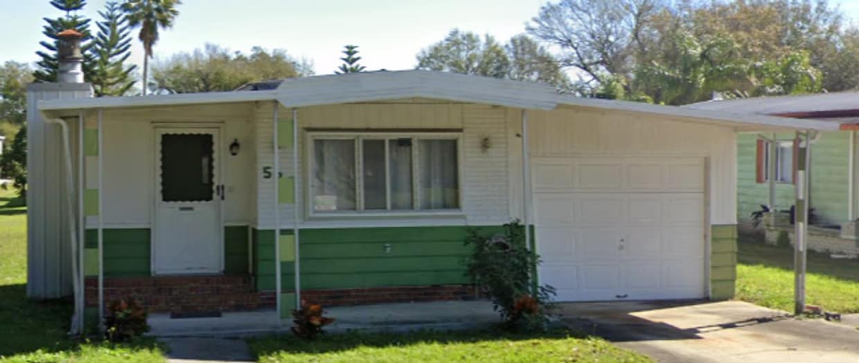 Primary Photo - Central Lakeland Rental Home