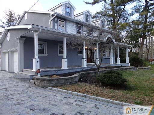 Building Photo - 13 Bristol Ct
