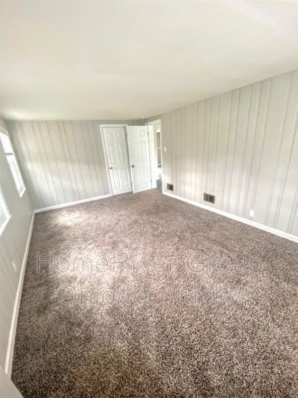 137 Chapel Rd, Amelia, OH 45102 House Rental in Amelia, OH