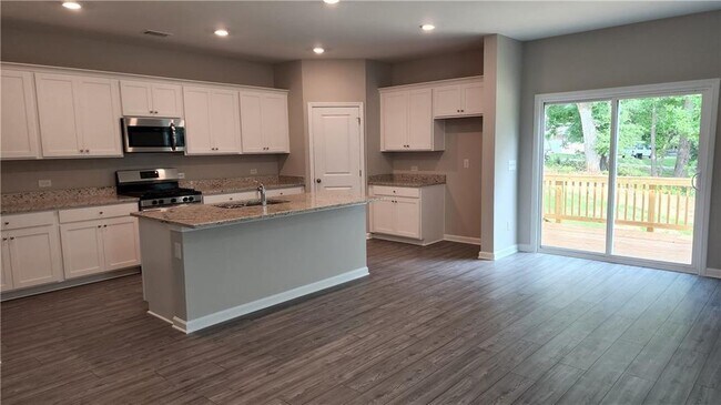 Building Photo - 115 Osprey Overlook Dr