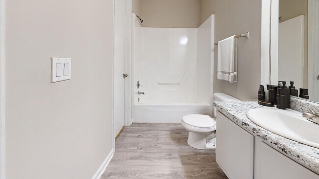Interior Photo - Valley Square Apartments