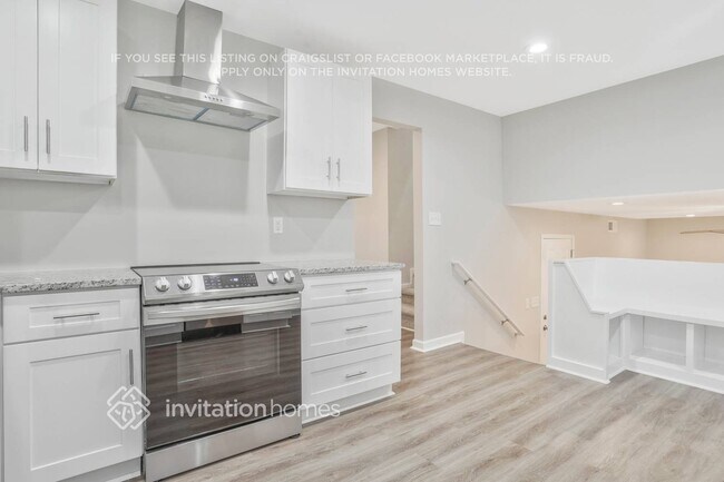 Building Photo - 3049 Larkspur Cir SW