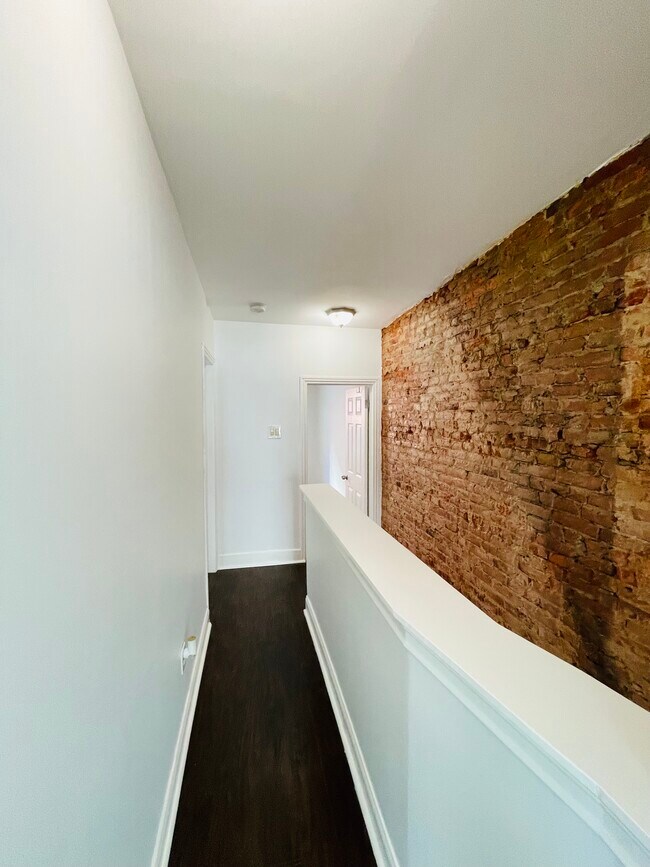 Foto del edificio - 2424 Jasper St